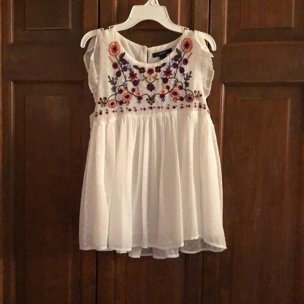 Forever 21 floral top